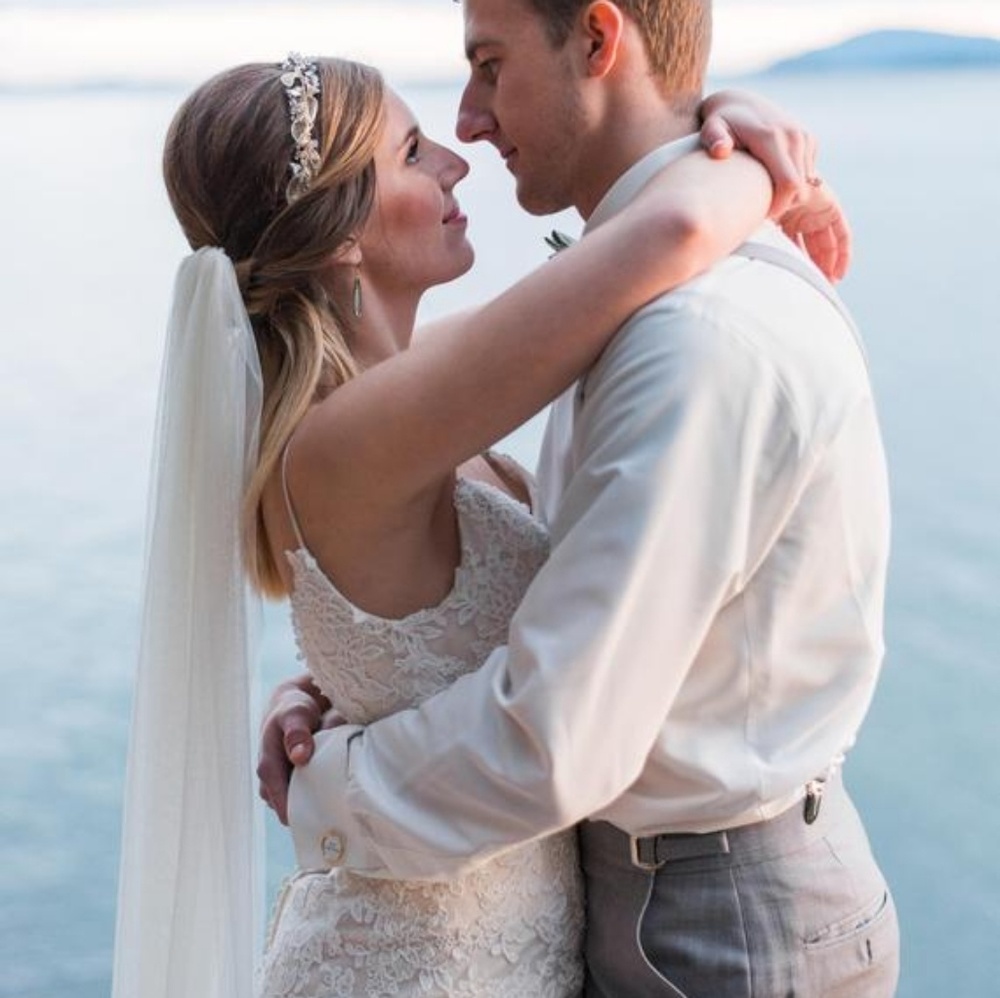 NEW Handmade Soft English Net Wedding Veil - Picture 3 of 8